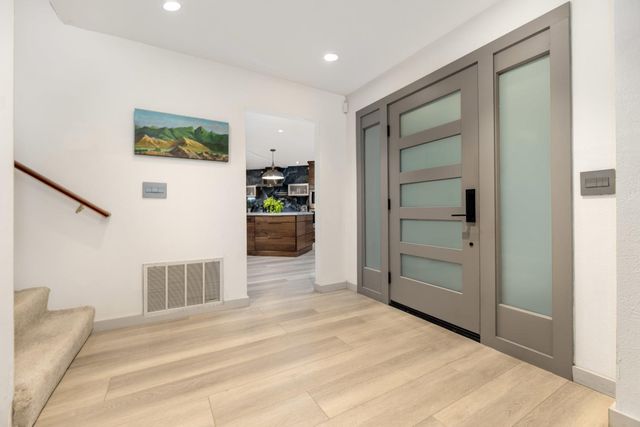 11582 Red Dog Rd, Nevada City, CA 95959