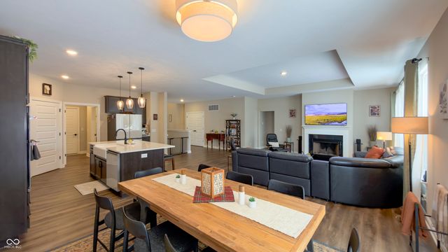 110 Saundra Drive, Fortville, IN 46040