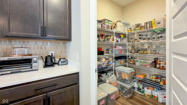 110 Saundra Drive, Fortville, IN 46040