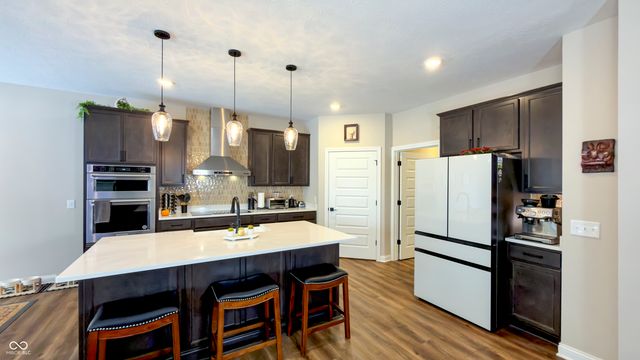 110 Saundra Drive, Fortville, IN 46040