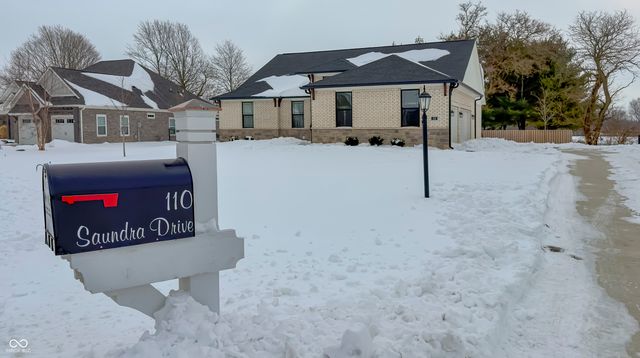 110 Saundra Drive, Fortville, IN 46040