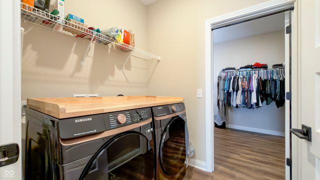 110 Saundra Drive, Fortville, IN 46040