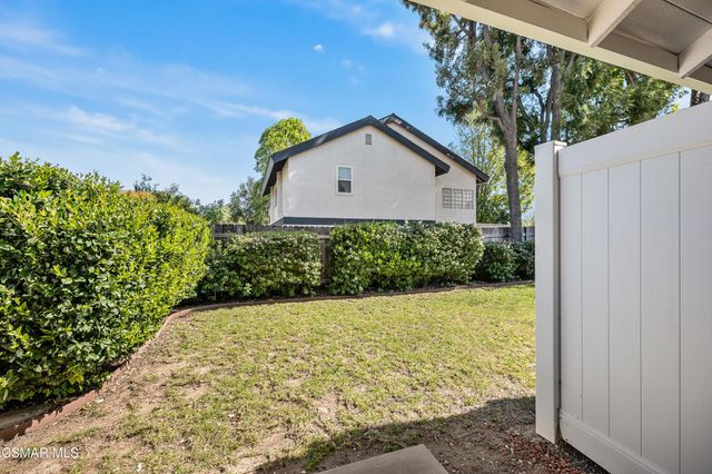 758 Silver Cloud Street, Thousand Oaks, CA 91360