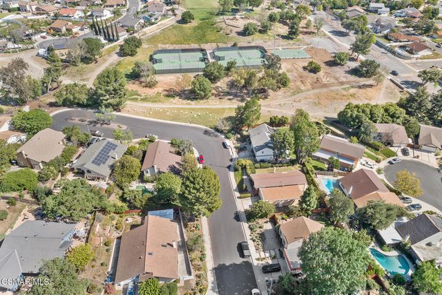 758 Silver Cloud Street, Thousand Oaks, CA 91360