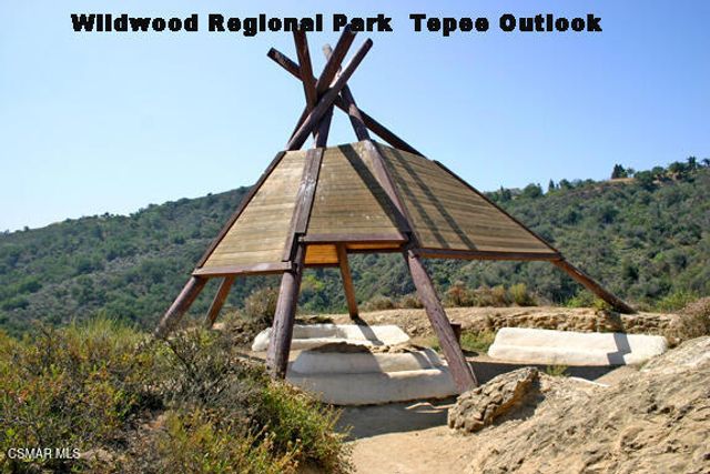 758 Silver Cloud Street, Thousand Oaks, CA 91360