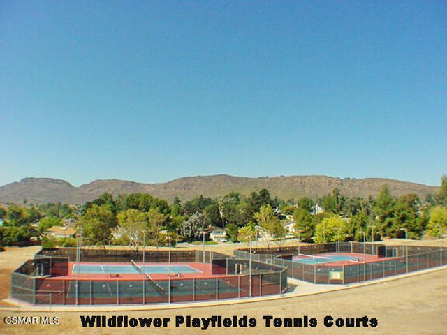 758 Silver Cloud Street, Thousand Oaks, CA 91360