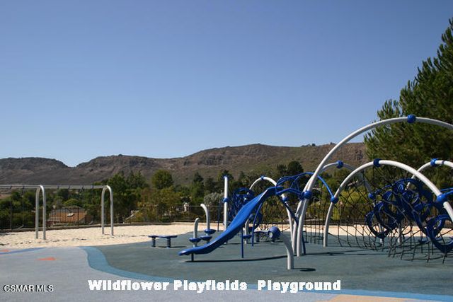 758 Silver Cloud Street, Thousand Oaks, CA 91360