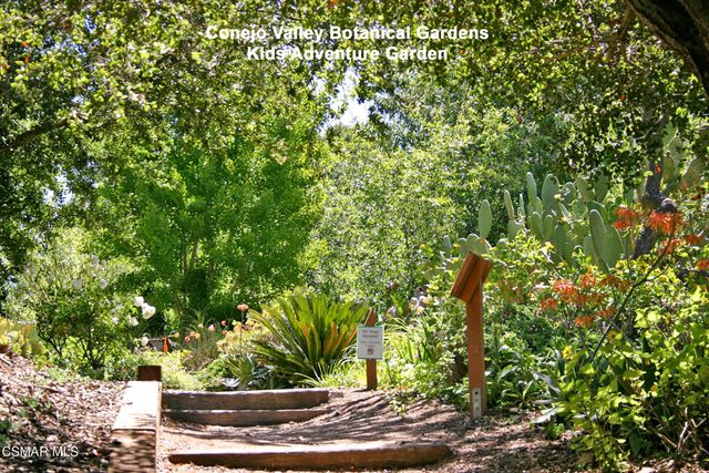 758 Silver Cloud Street, Thousand Oaks, CA 91360