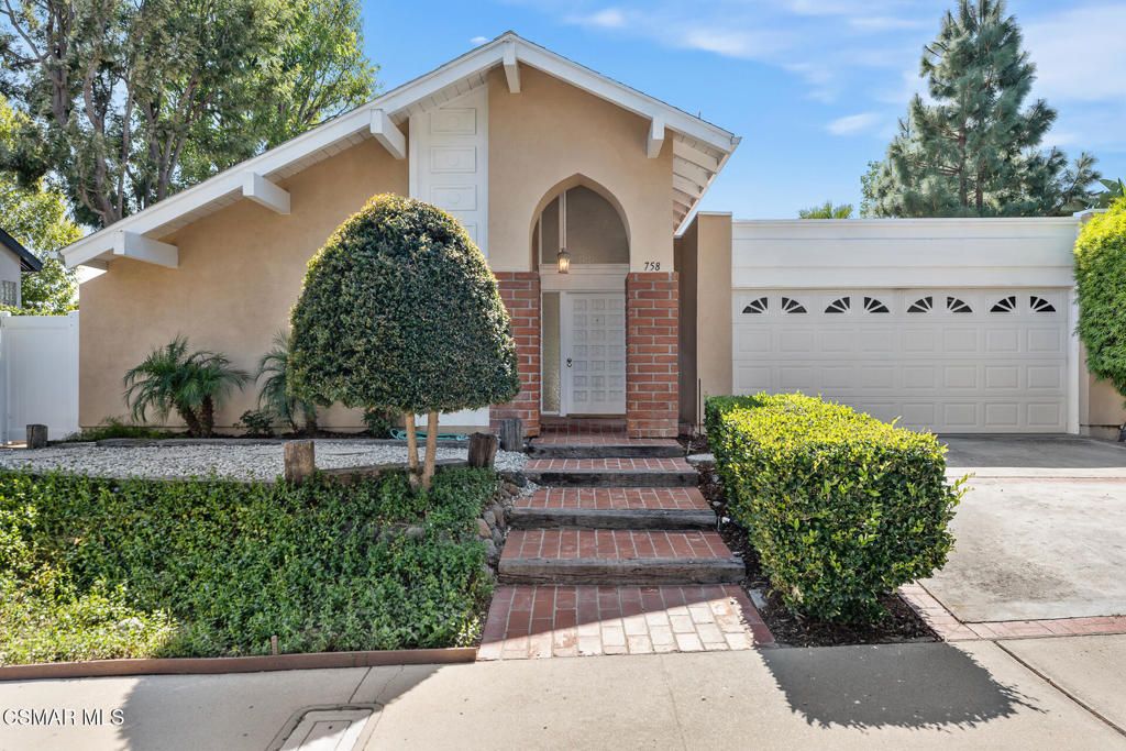 758 Silver Cloud Street, Thousand Oaks, CA 91360