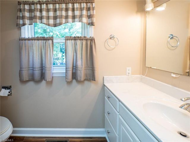 355 NC Highway 700, Eden, NC 27288
