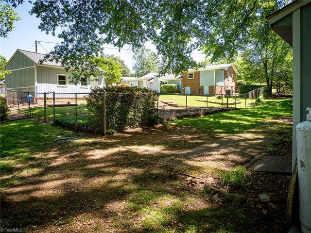 355 NC Highway 700, Eden, NC 27288