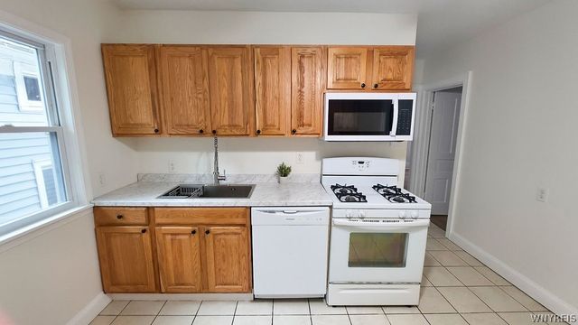 416 Baynes Street, Buffalo, NY 14213
