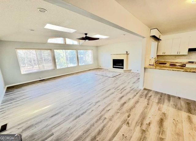 100 Brett Avenue, Warner Robins, GA 31088
