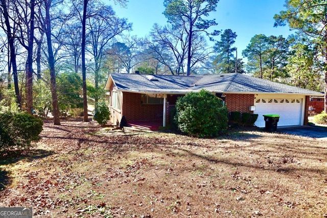 100 Brett Avenue, Warner Robins, GA 31088