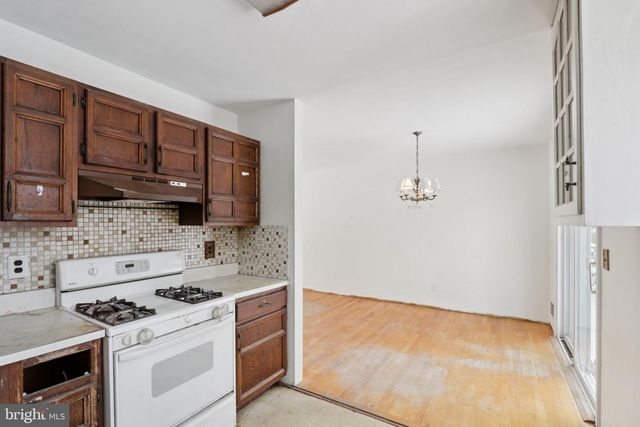 1124 SPRAY AVE, Beachwood, NJ 08722