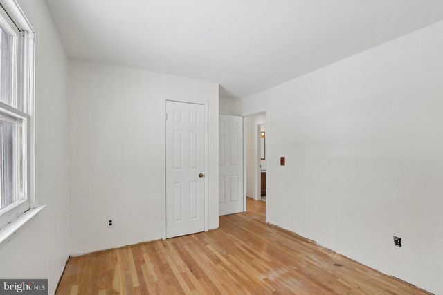 1124 SPRAY AVE, Beachwood, NJ 08722