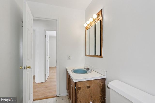 1124 SPRAY AVE, Beachwood, NJ 08722