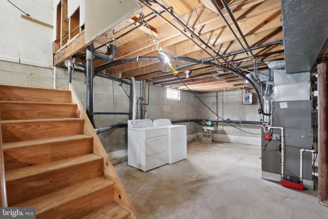 1124 SPRAY AVE, Beachwood, NJ 08722