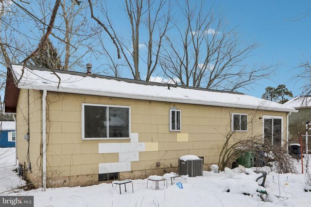 1124 SPRAY AVE, Beachwood, NJ 08722