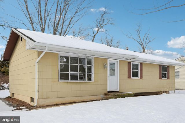 1124 SPRAY AVE, Beachwood, NJ 08722