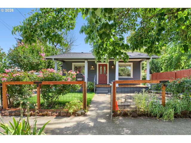 5106 Ne 31ST Ave, Portland, OR 97211