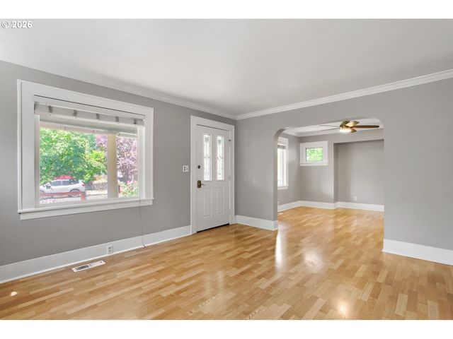 5106 Ne 31ST Ave, Portland, OR 97211