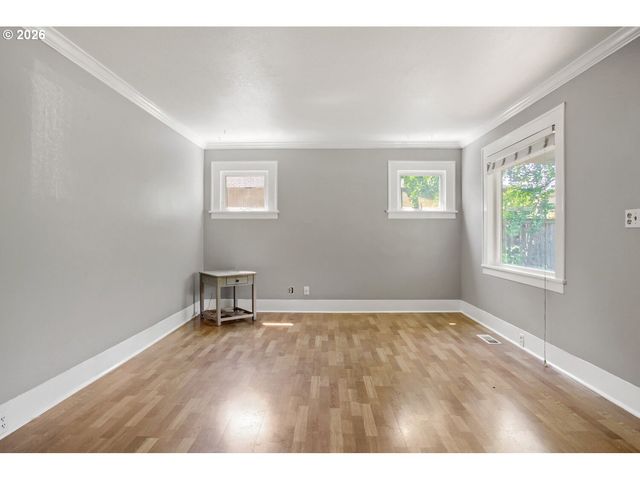 5106 Ne 31ST Ave, Portland, OR 97211