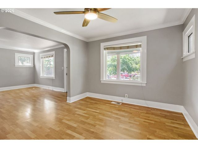 5106 Ne 31ST Ave, Portland, OR 97211