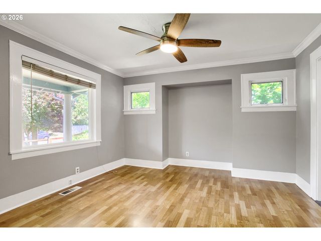 5106 Ne 31ST Ave, Portland, OR 97211