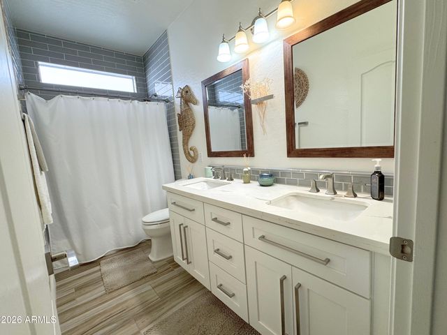 862 E GEMINI Place, Chandler, AZ 85249