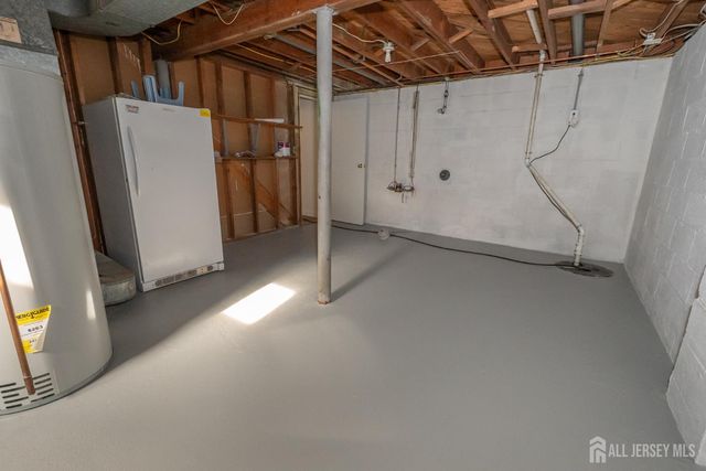 17 Rittner Lane, Old Bridge, NJ 08857