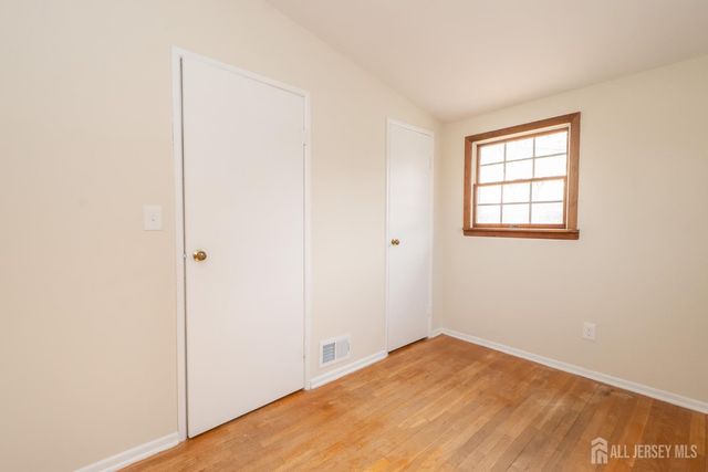 17 Rittner Lane, Old Bridge, NJ 08857