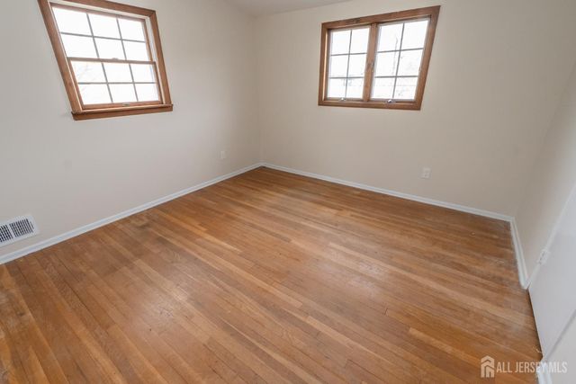 17 Rittner Lane, Old Bridge, NJ 08857