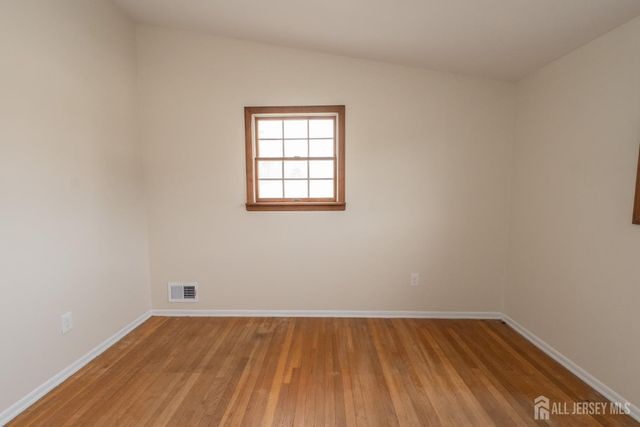 17 Rittner Lane, Old Bridge, NJ 08857