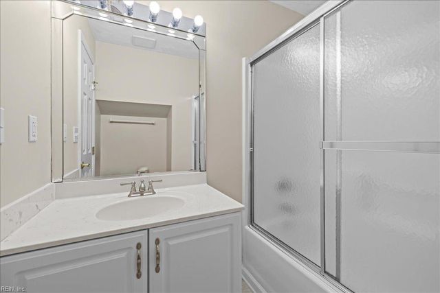 4504 Ocean View AVE, Virginia Beach, VA 23455