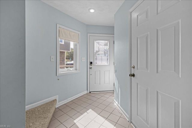 4504 Ocean View AVE, Virginia Beach, VA 23455