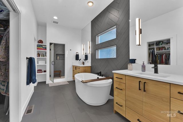 4040 W Anatole Street, Meridian, ID 83646