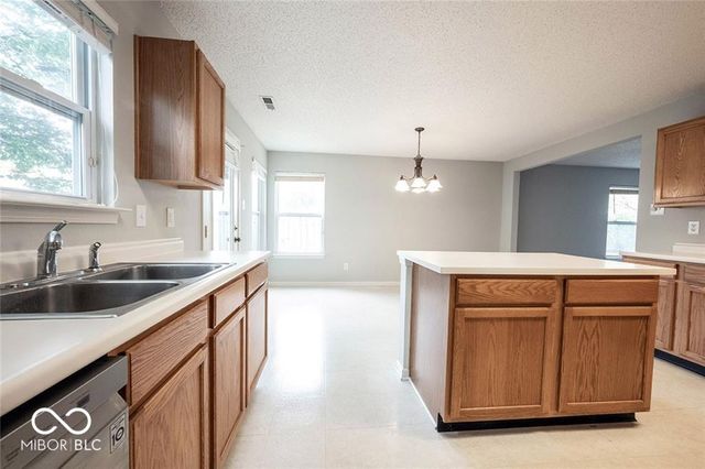 10290 Tournon Drive, Fishers, IN 46037