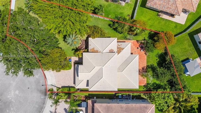 17047 NW 16th Street, Pembroke Pines, FL 33028