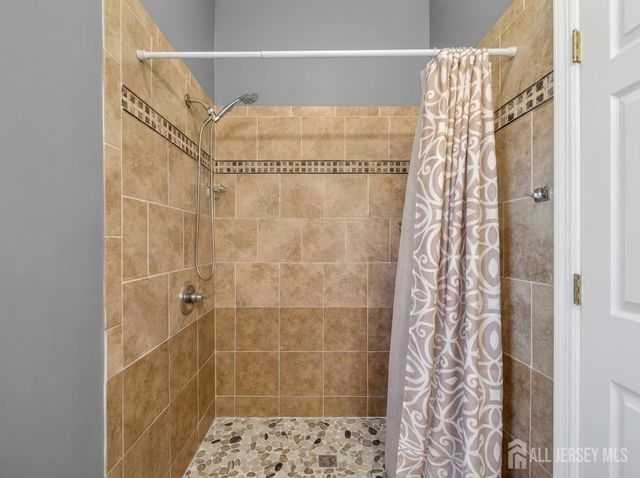 109 Bernard Street, Carteret, NJ 07008