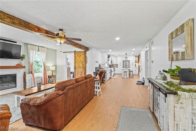190 Chapel Hill Drive NW, Warren, OH 44483