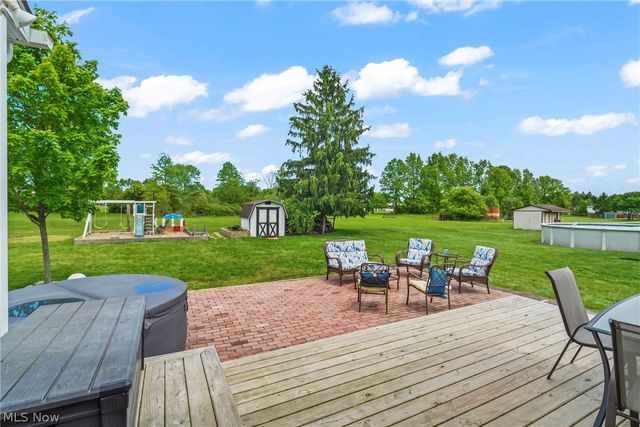 190 Chapel Hill Drive NW, Warren, OH 44483