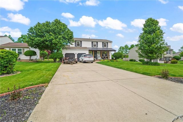 190 Chapel Hill Drive NW, Warren, OH 44483