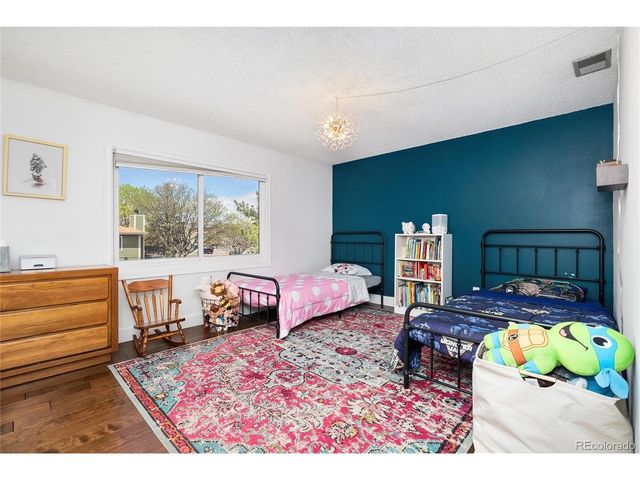 540 S Forest St 3-205, Denver, CO 80246