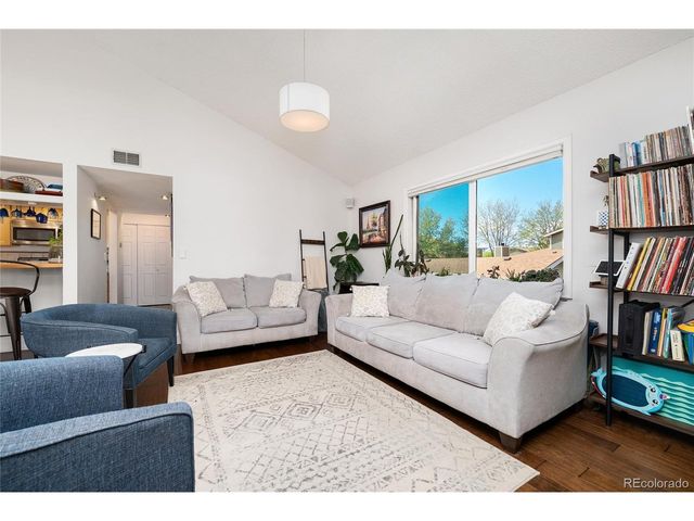 540 S Forest St 3-205, Denver, CO 80246