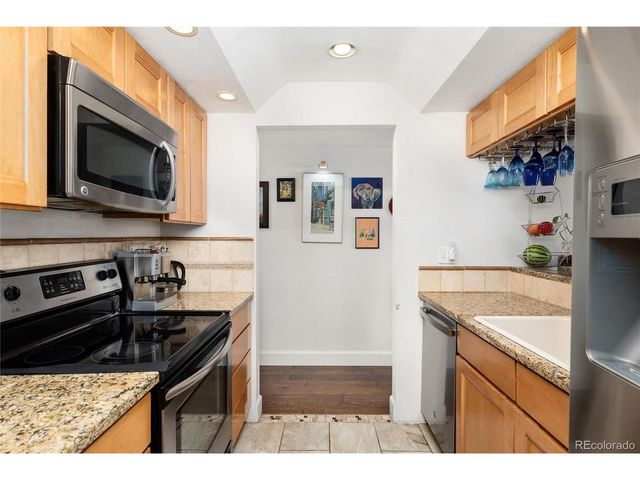 540 S Forest St 3-205, Denver, CO 80246