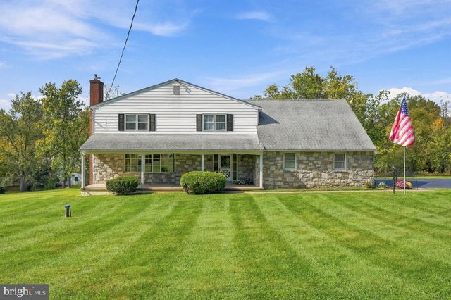 1680 BRIDLE PATH DR, Lansdale, PA 19446