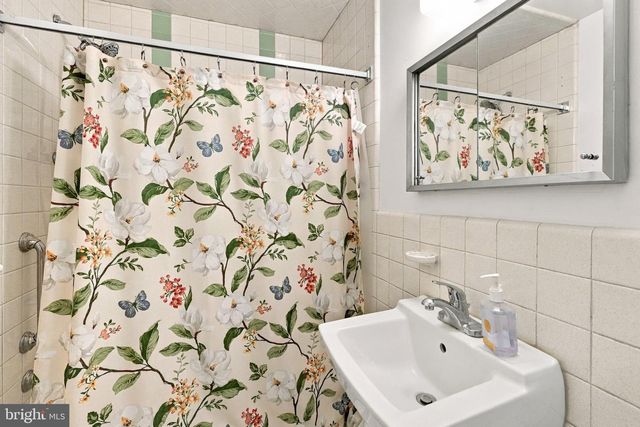 1680 BRIDLE PATH DR, Lansdale, PA 19446