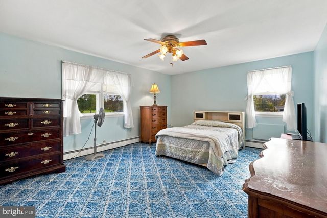 1680 BRIDLE PATH DR, Lansdale, PA 19446