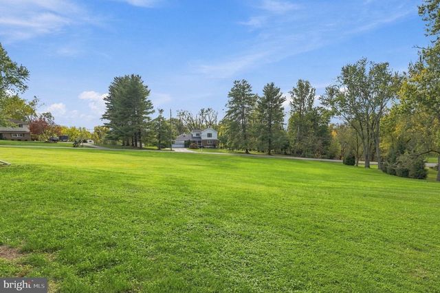 1680 BRIDLE PATH DR, Lansdale, PA 19446